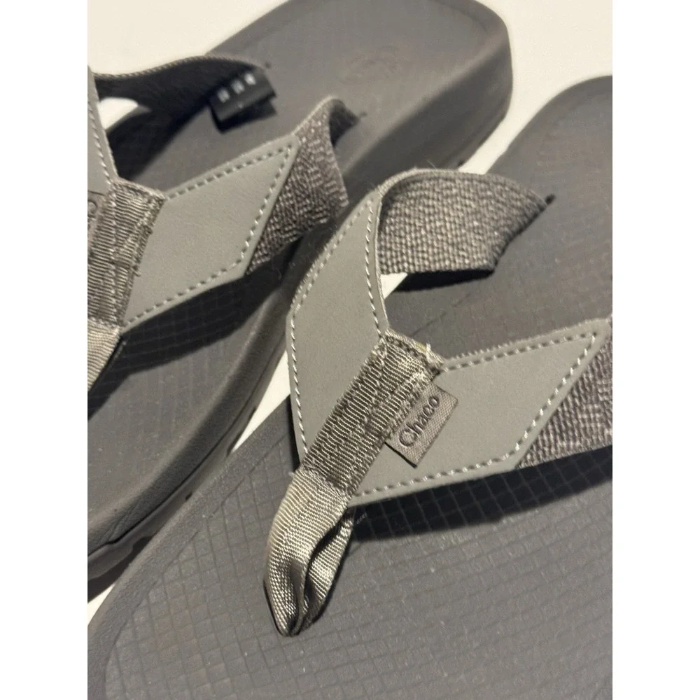 Chaco Flip Sandals Mens 7 Pitch Grey Lowdown Thong LUVSEAT Arch Support Vegan